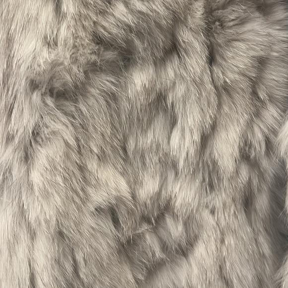Saga Fox Fur Jacket Size Small - Picture 2 of 8